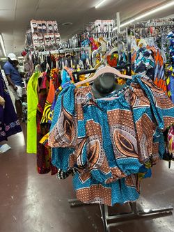 African Print Off-Shoulder Crop Top