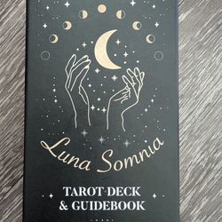 Luna Somnia Tarot Deck