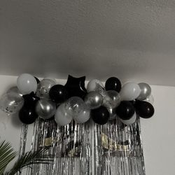 Party Decor Black Silver White And Clear Pick Up In Stockton Give Me An Offer 