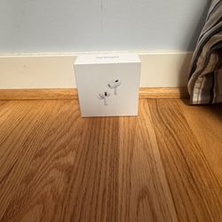 Airpods pro 2nd Generation with MagSafe Charging Case