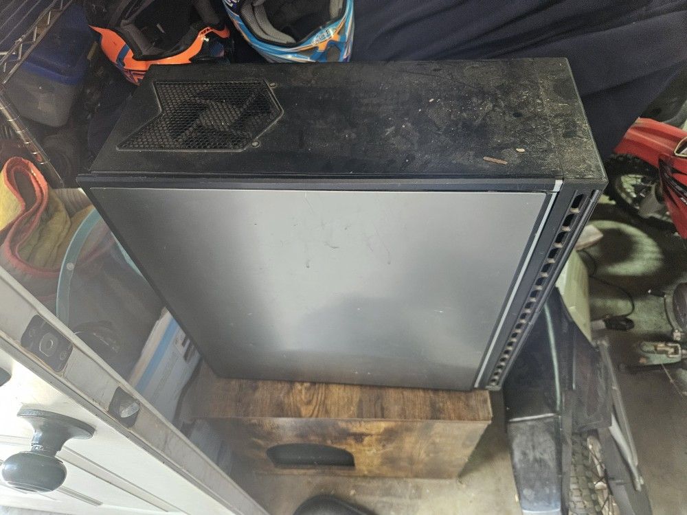 Gaming PC ( Mid )
