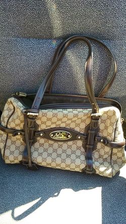 AUTHENTIC GUCCI HANDBAG