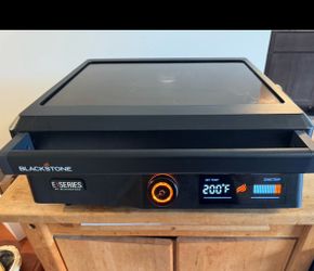 Blackstone Tabletop Griddle 17” E-Series Nonstick