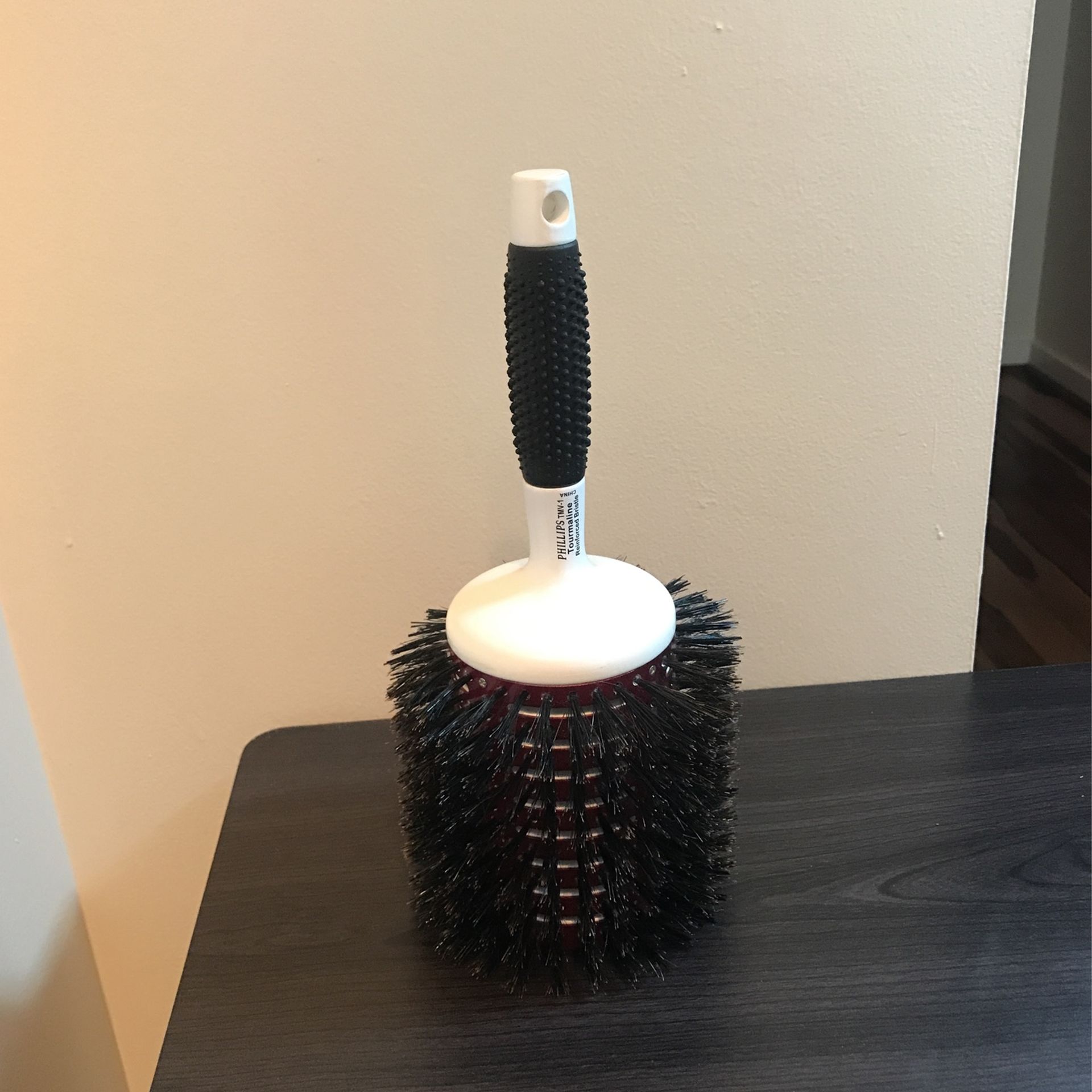 Phillips Tourmaline 5" Round Brush - TMV-1