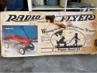 Radio Flyer Wagon 75th anniversary