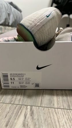 Nike MaxFlys 2