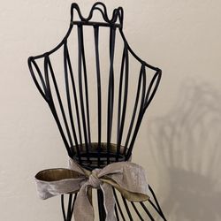 Black Metal Decorative Female Dress Form