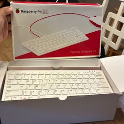 Raspberry Pi 400 Personal Computer Kit