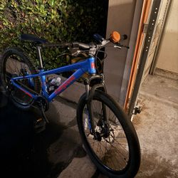 Mongoose Kids' 24” Switchback Sport Mountain Bike