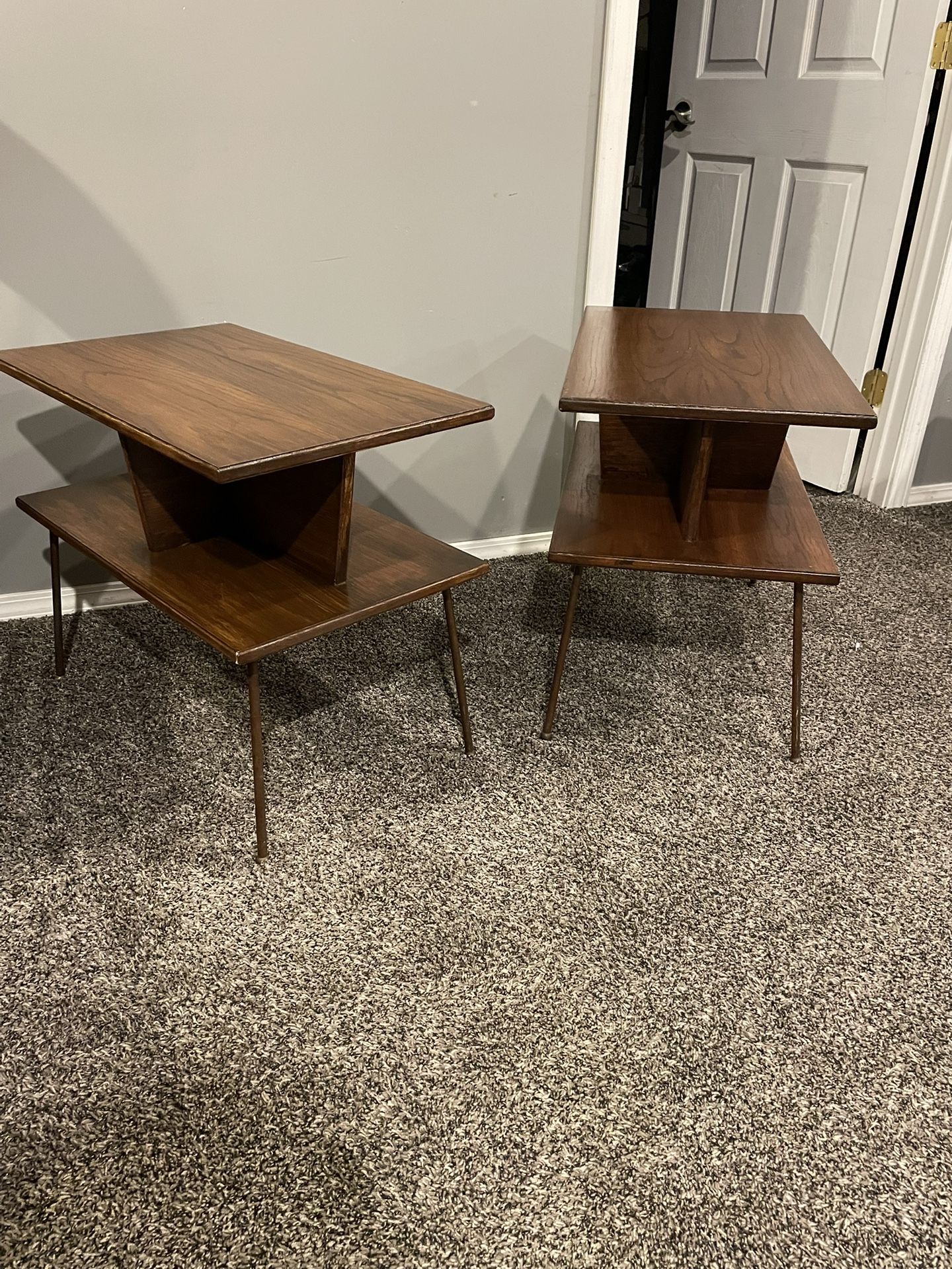 Mid Century Nightstands/End Tables