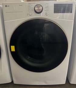 LG 7.4 cu ft Smart Front Load Gas Dryer w/ TurboSteam & AI Sensing – EXACTLY HALF PRICE! 