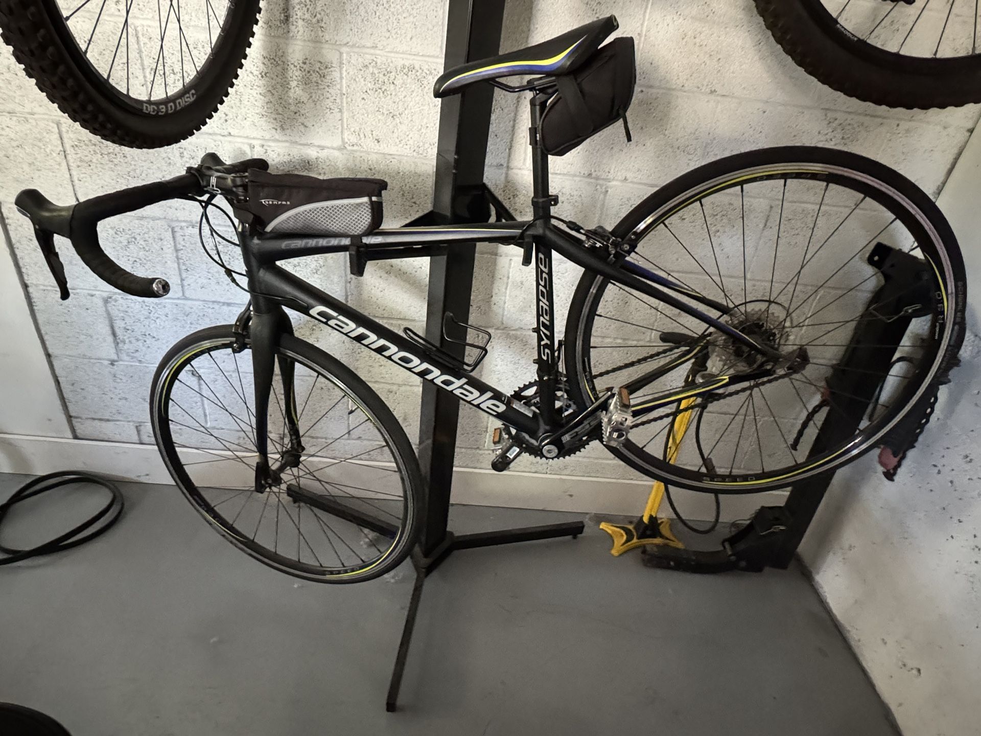 Cannondale Synapse Ultra 105 BB30 Size 51