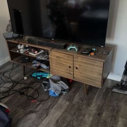 65 Inch Smart TV