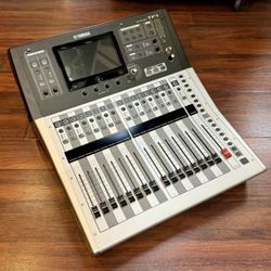 Yamaha TF1 40 Channel Digital Mixer