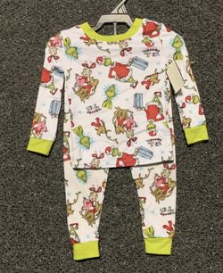 New The Grinch Cindy Lou and Max size 18 month Christmas 2 piece pajama set 