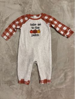 Pumpkin patch 6-9 month sleeper