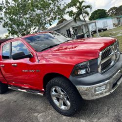 2011 Dodge Ram 1500 Hemi