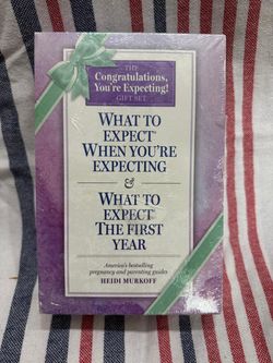 What to Expect Gift Set – 2Books, Sealed