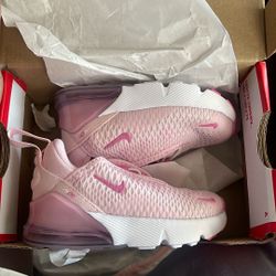 Pink Nike 5c 