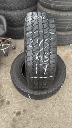 Tires un par 245-65-17, 245/65/17