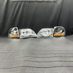 97 - 2003 Ford F150 Headlights Black NEW 