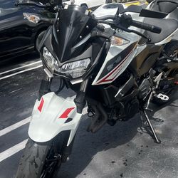 2023 Kawasaki Z400 abs