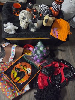 Halloween Decor