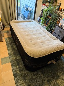 King Koil Air Inflatable Twin Mattress