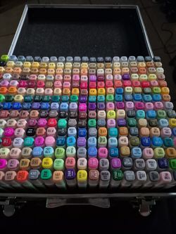 Artist concepts dual tip markers