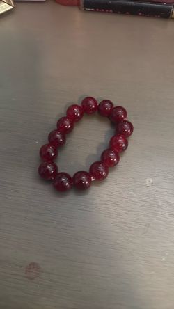 Dark read beaded bracelet