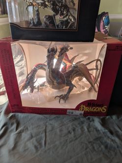 Boxed dragons, 2 helicopters , ufo