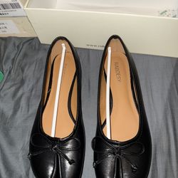 Raboesy Black Bow tie Tabi Flats Size 8 