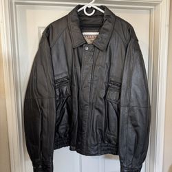 American Outerwear Genuine Leather Motorcycle Jacket. XL Worn Once