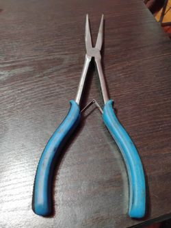 Cornell Long Reach Bent Angle Long Nose Pliers 