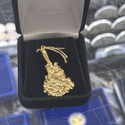 14k Nugget Pendant