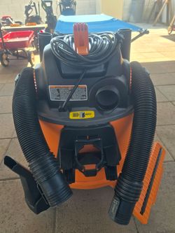 14 gallons vacuum cleaner