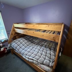 Trendwood Bunkhouse High Sierra Twin/Full Bunk Bed