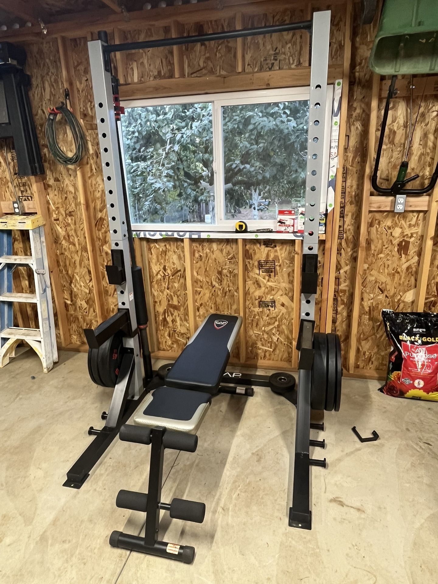 Cap Half Rack & Barbell Set