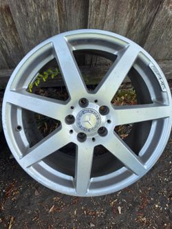 Mercedes 18 inch alloy wheels