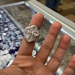 Cross Ring Vvs Moissanite 