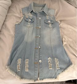 Juniors long Jean jacket size small