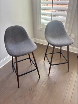 Bar Stools (like new, set of 2)