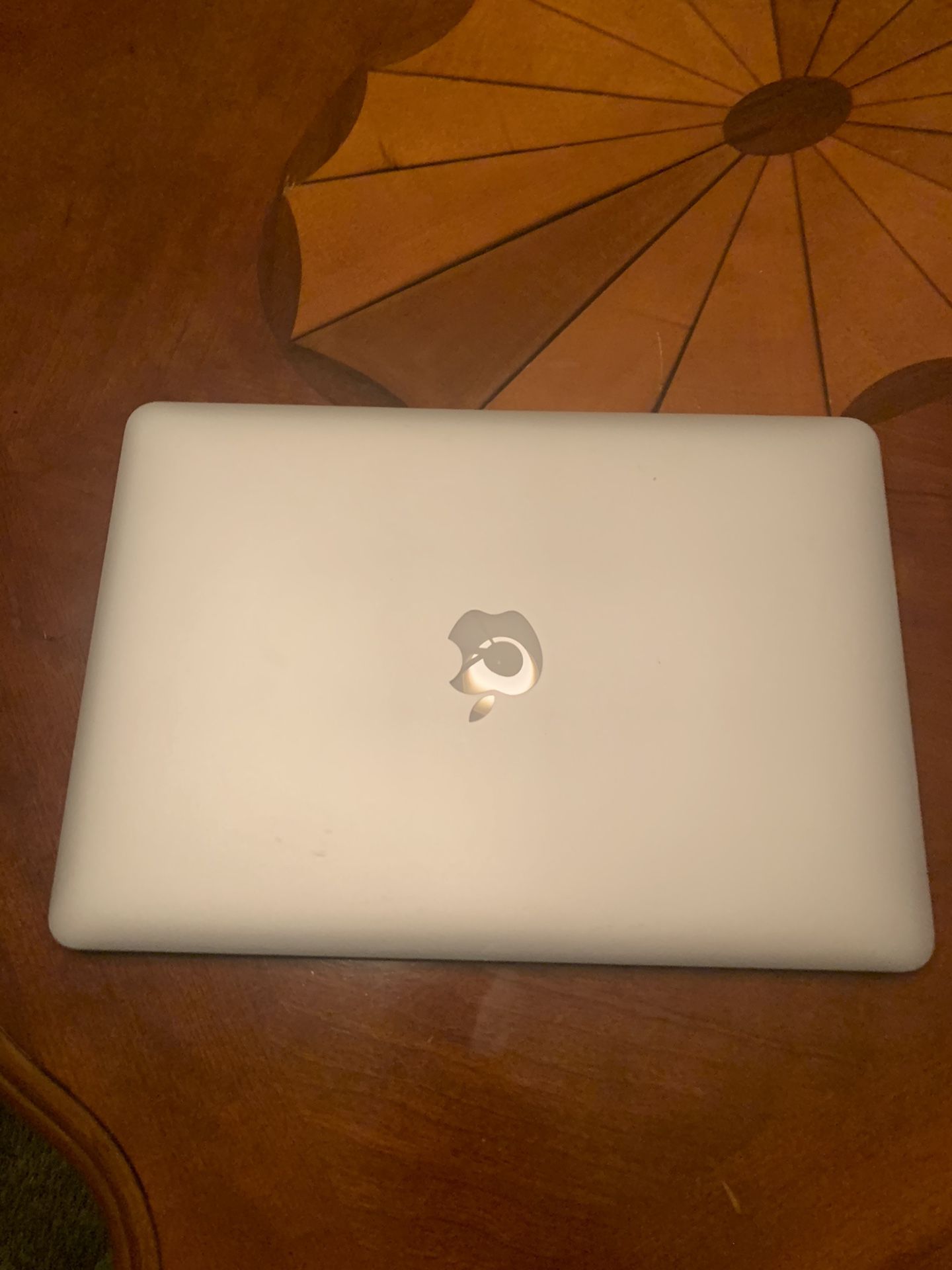 2015 MacBook Air and Magic Mouse 2