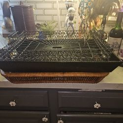 ASSORTED SERVING TRAYS $5 TO $10