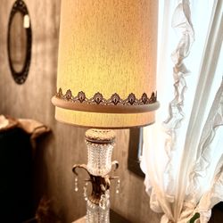 Mid Century Hollywood Regency Glass & Crystal Lamp 