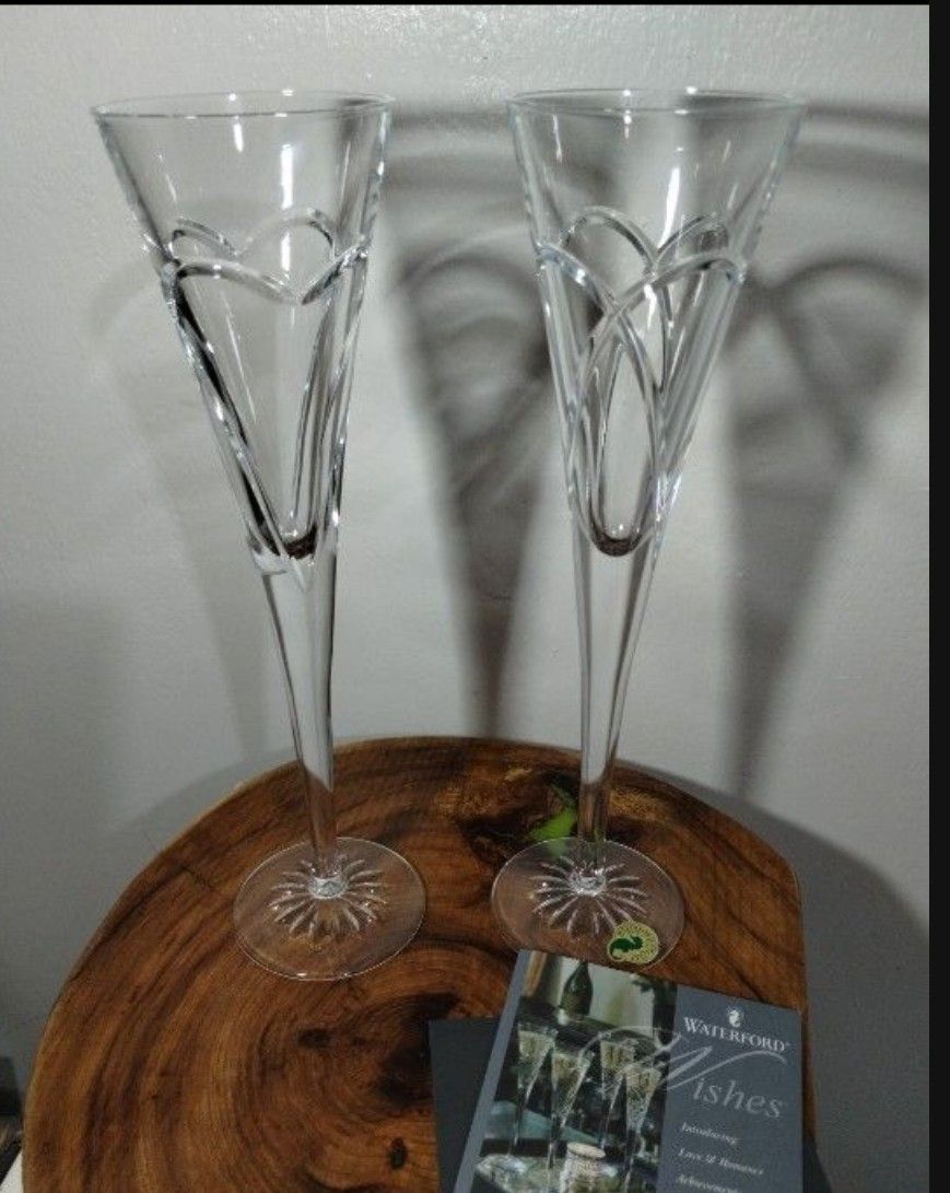 WATERFORD CRYSTAL WISHES LOVE & ROMANCE COLLECTION CHAMPAGNE FLUTE GLASS SET OF 2