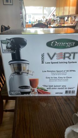 Omega Juicer