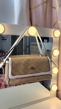 Coach Signature Canvas Shoulder Bag