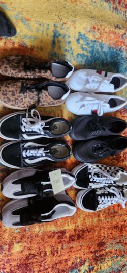 Ladies shoes