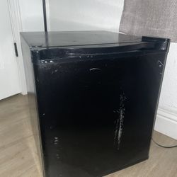 Mini Refrigerator 